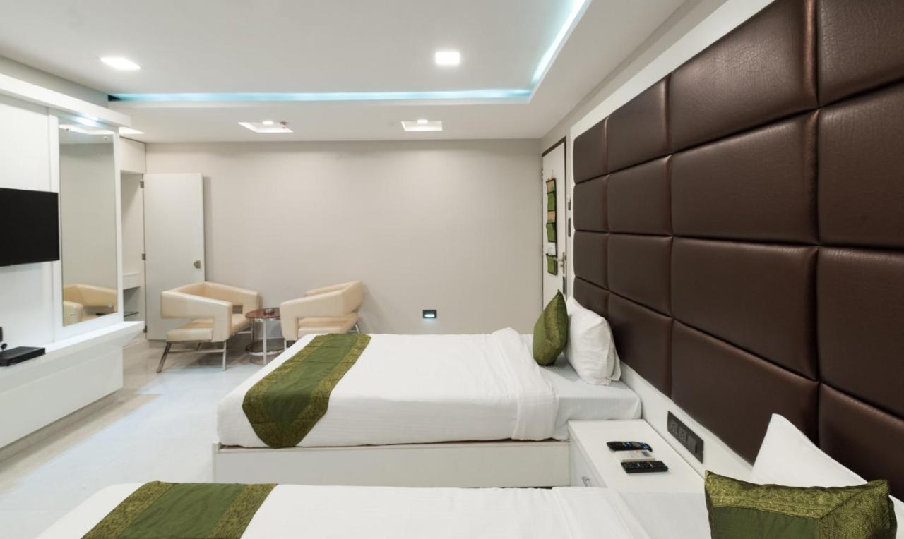 Treebo Trend Glorious Rim Rocks Palace Calcutta Buitenkant foto