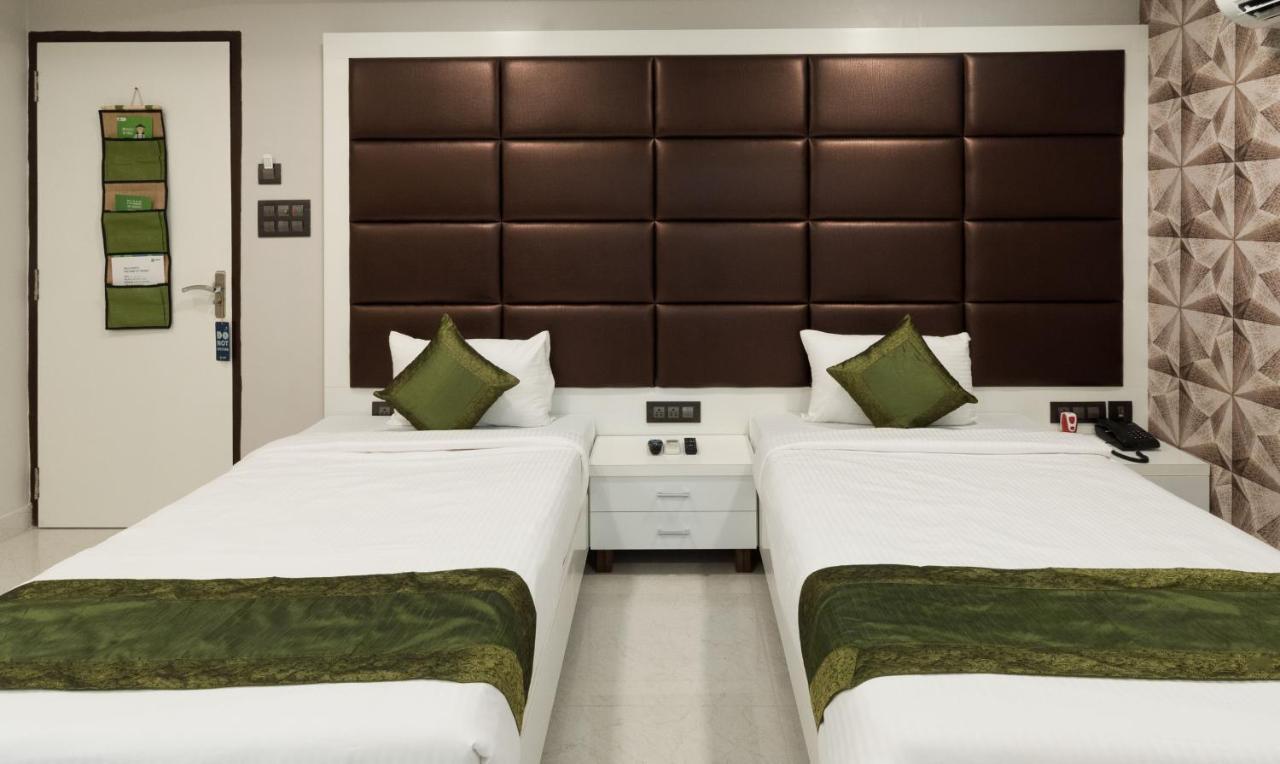 Treebo Trend Glorious Rim Rocks Palace Calcutta Buitenkant foto