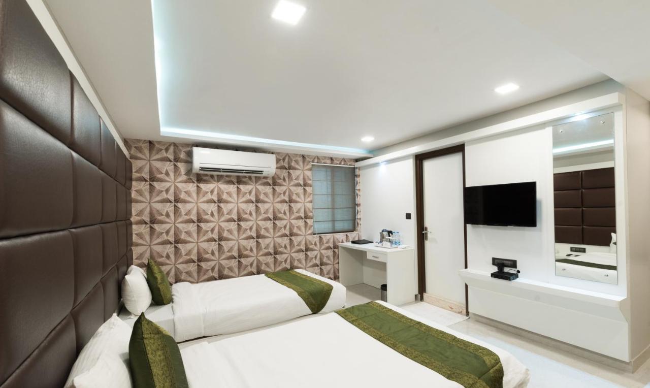 Treebo Trend Glorious Rim Rocks Palace Calcutta Buitenkant foto